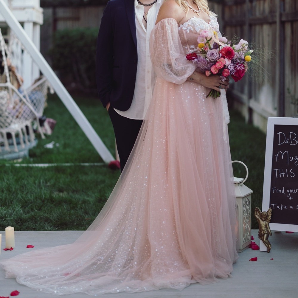 “Sydney Adams” Dress Boho Glimmer Wedding Dress size 14